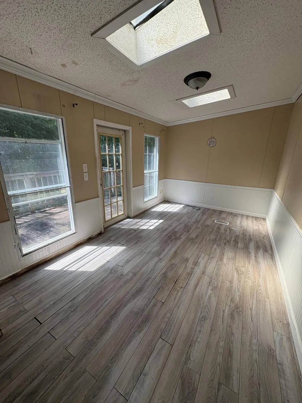 447 Shadowland Drive Graysville, TN 37338