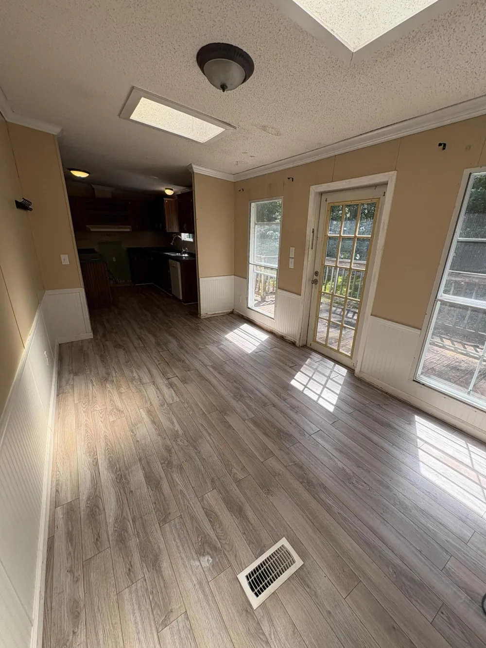 447 Shadowland Drive Graysville, TN 37338