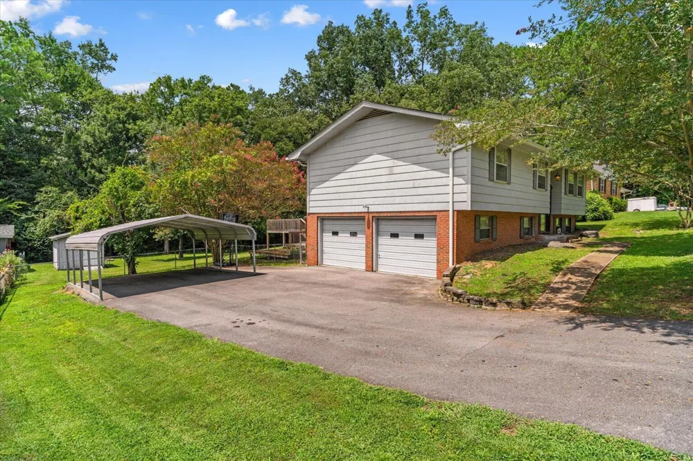 1437 Piedmont Drive NE Dalton, GA 30721