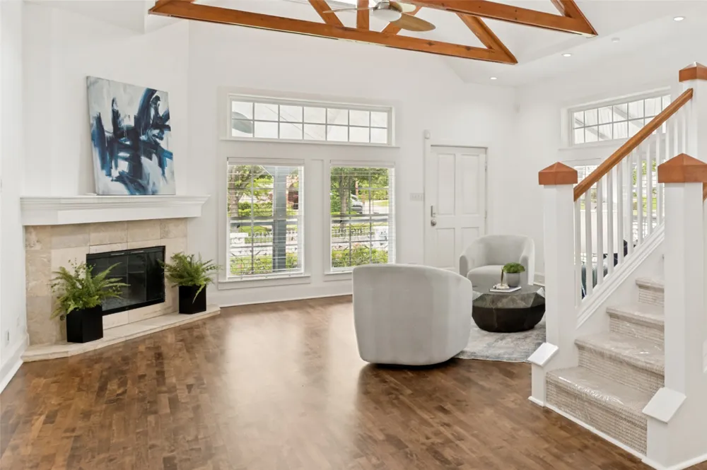 6166 Goliad Avenue Dallas, TX 75214