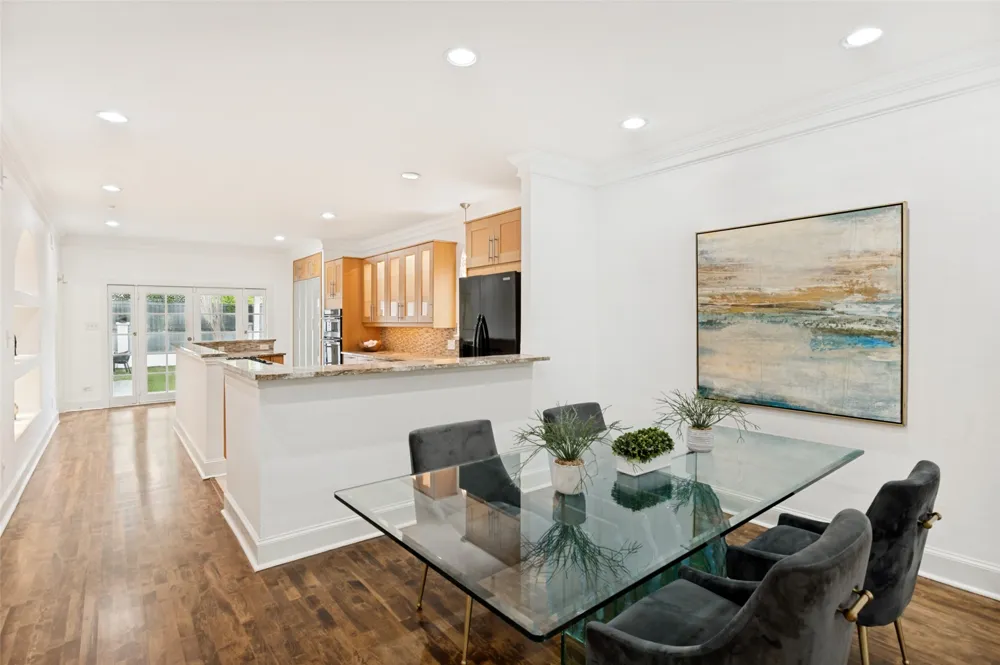 6166 Goliad Avenue Dallas, TX 75214
