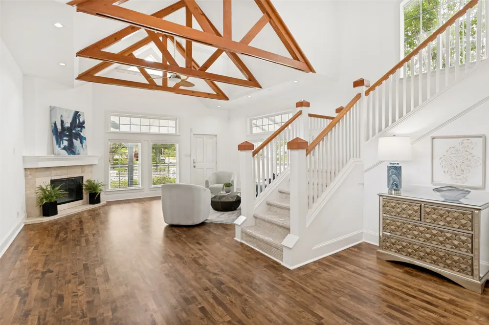 6166 Goliad Avenue Dallas, TX 75214