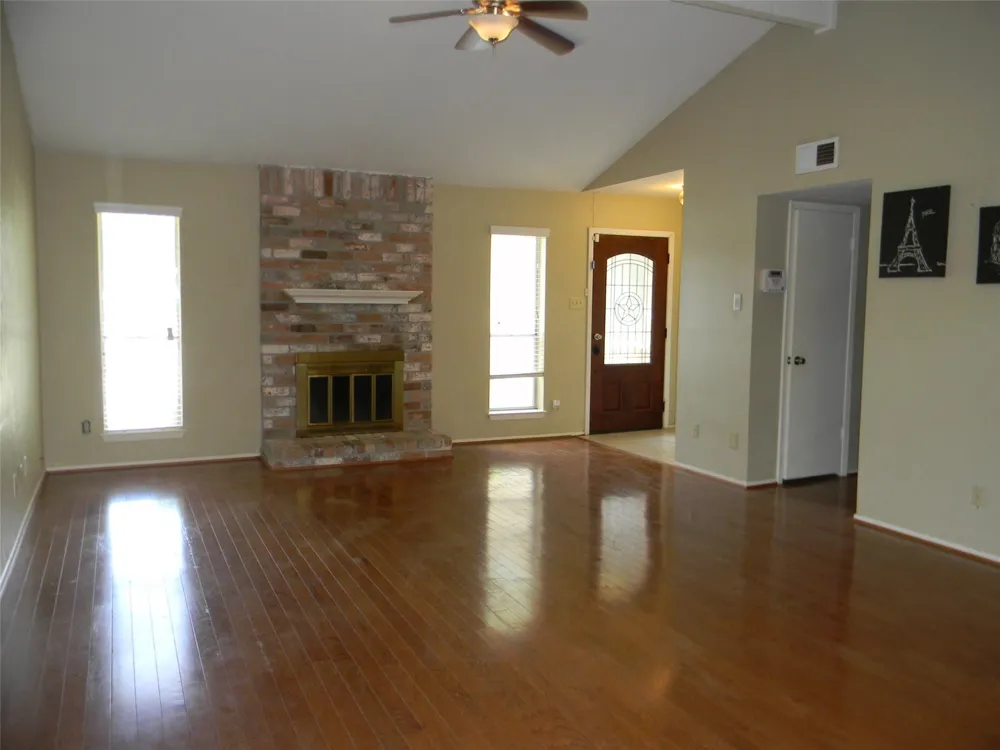 2754 Quarry Hill Road Sugar Land, TX 77478