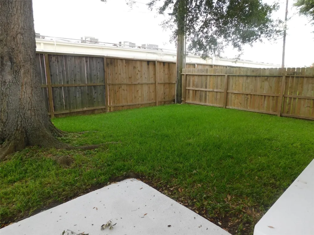 2754 Quarry Hill Road Sugar Land, TX 77478