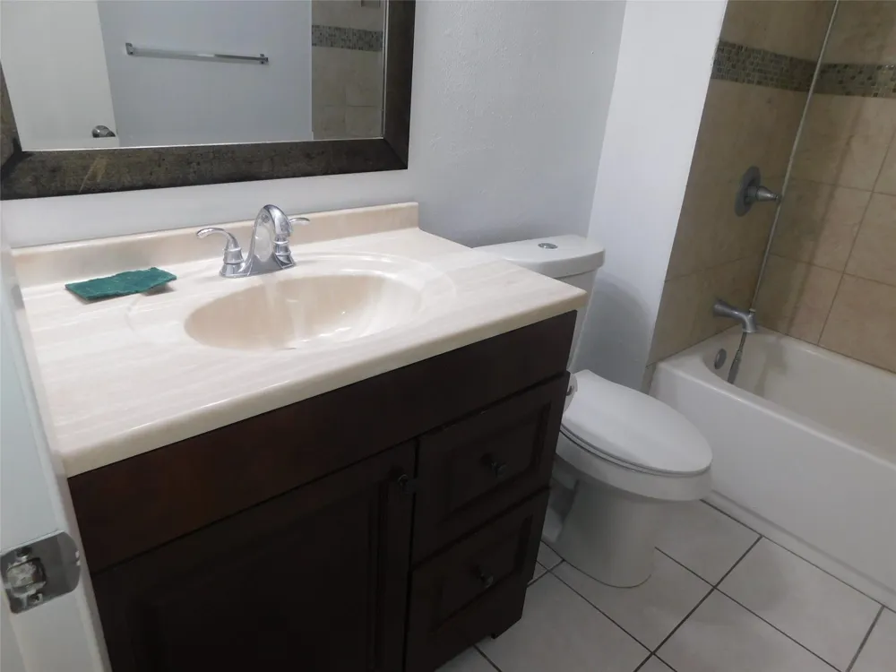 2754 Quarry Hill Road Sugar Land, TX 77478