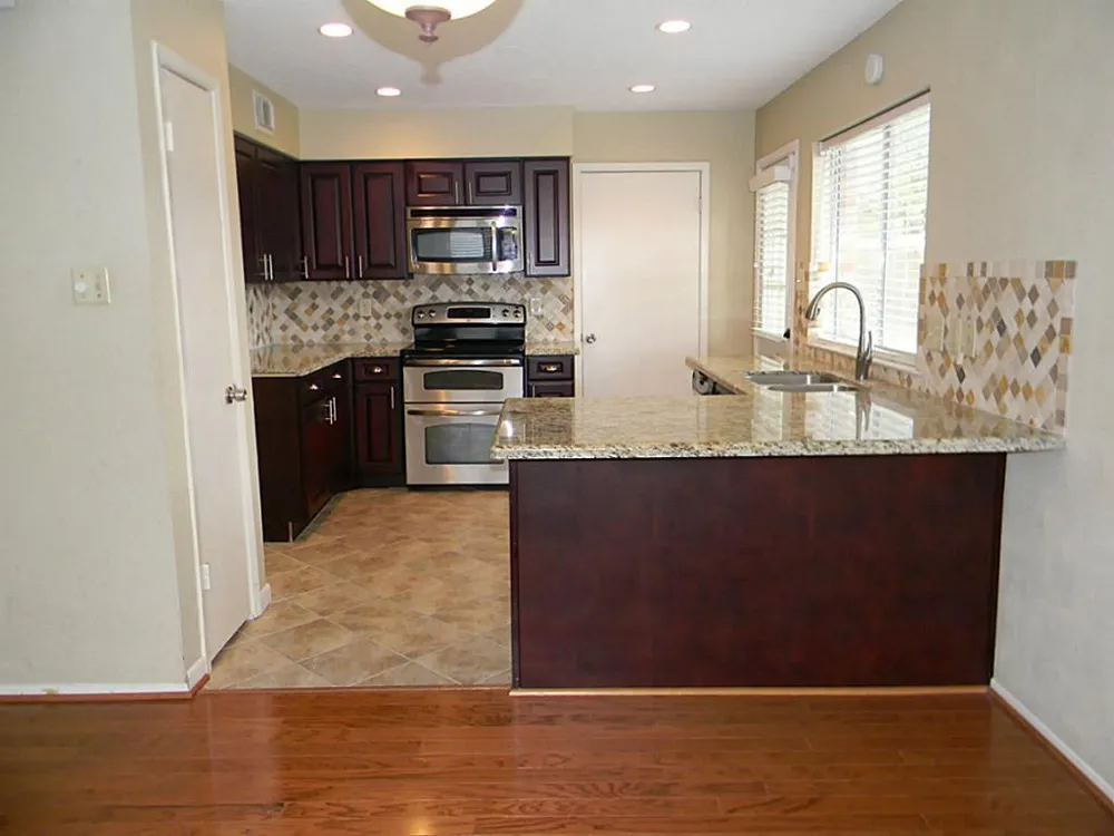 2754 Quarry Hill Road Sugar Land, TX 77478