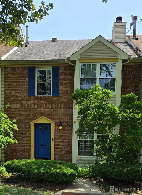 88 Richmond Street