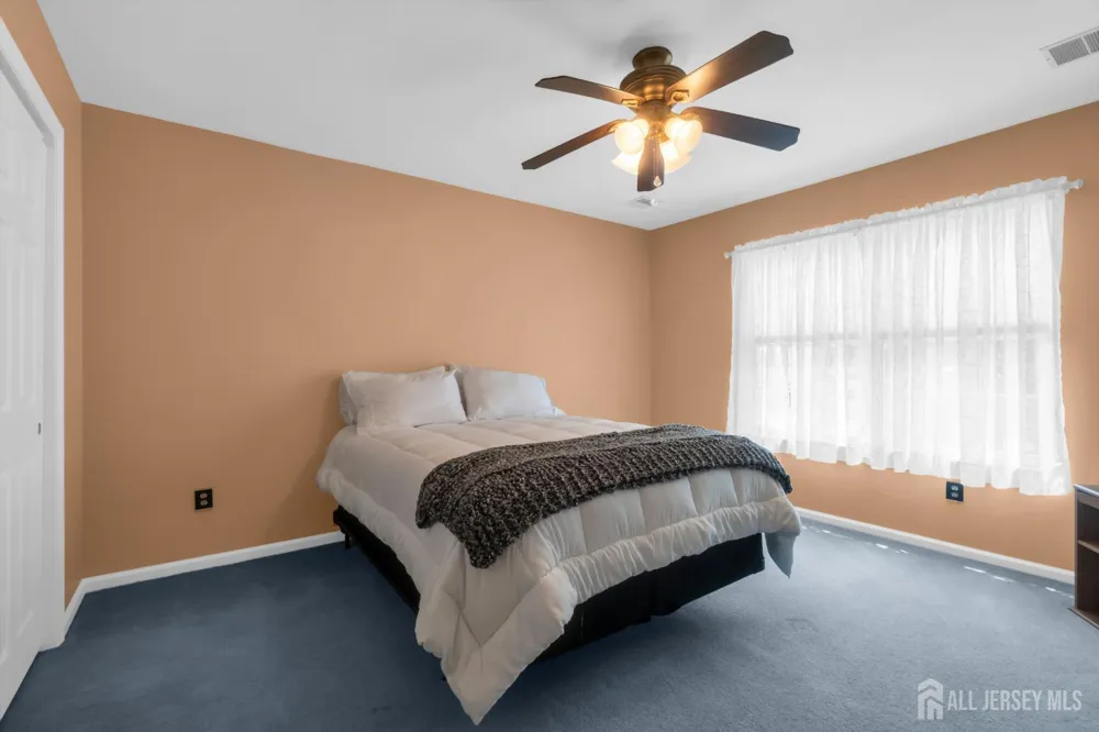 266 Thomas Street Woodbridge Proper, NJ 07095