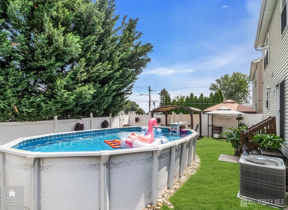 266 Thomas Street Woodbridge Proper, NJ 07095