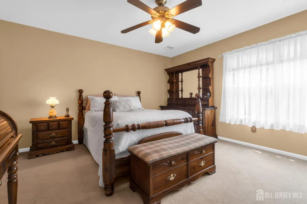 266 Thomas Street Woodbridge Proper, NJ 07095