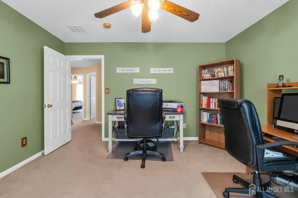 266 Thomas Street Woodbridge Proper, NJ 07095