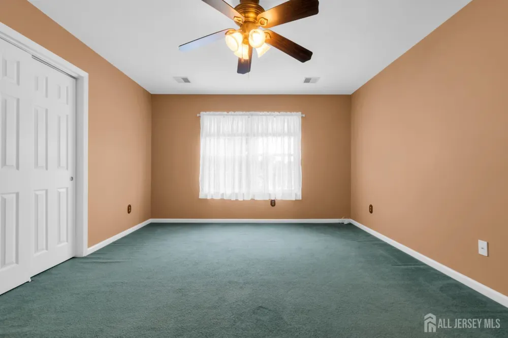 266 Thomas Street Woodbridge Proper, NJ 07095