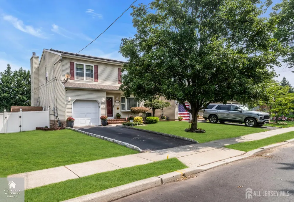 266 Thomas Street Woodbridge Proper, NJ 07095