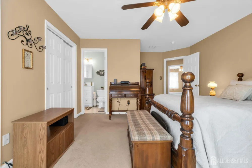 266 Thomas Street Woodbridge Proper, NJ 07095