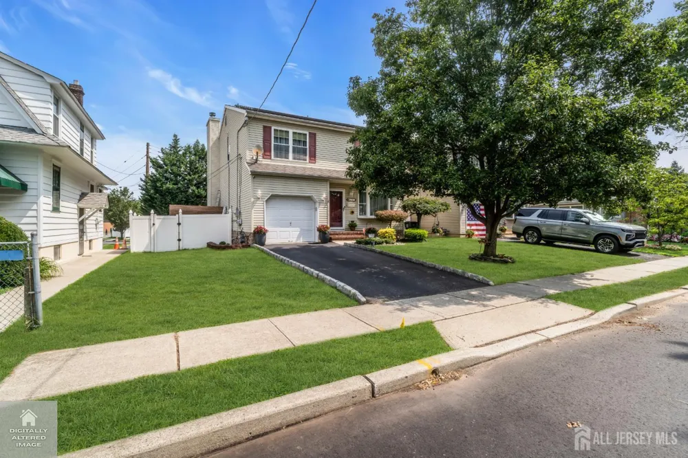 266 Thomas Street Woodbridge Proper, NJ 07095