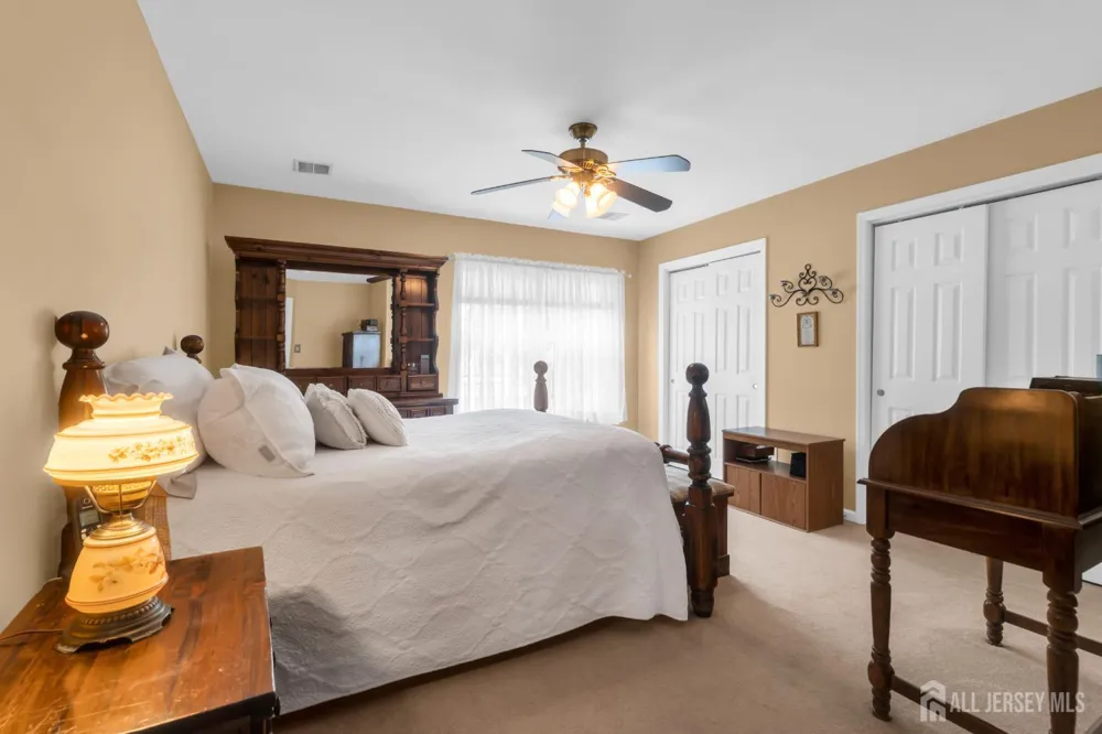 266 Thomas Street Woodbridge Proper, NJ 07095