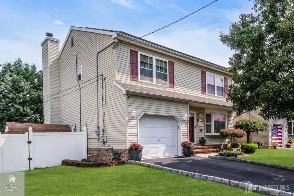 266 Thomas Street Woodbridge Proper, NJ 07095