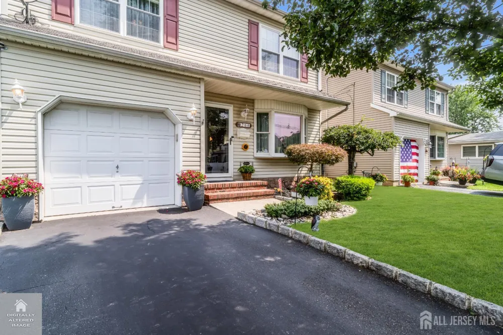 266 Thomas Street Woodbridge Proper, NJ 07095