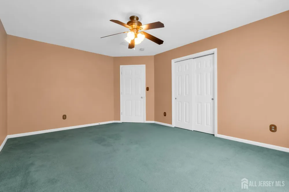 266 Thomas Street Woodbridge Proper, NJ 07095