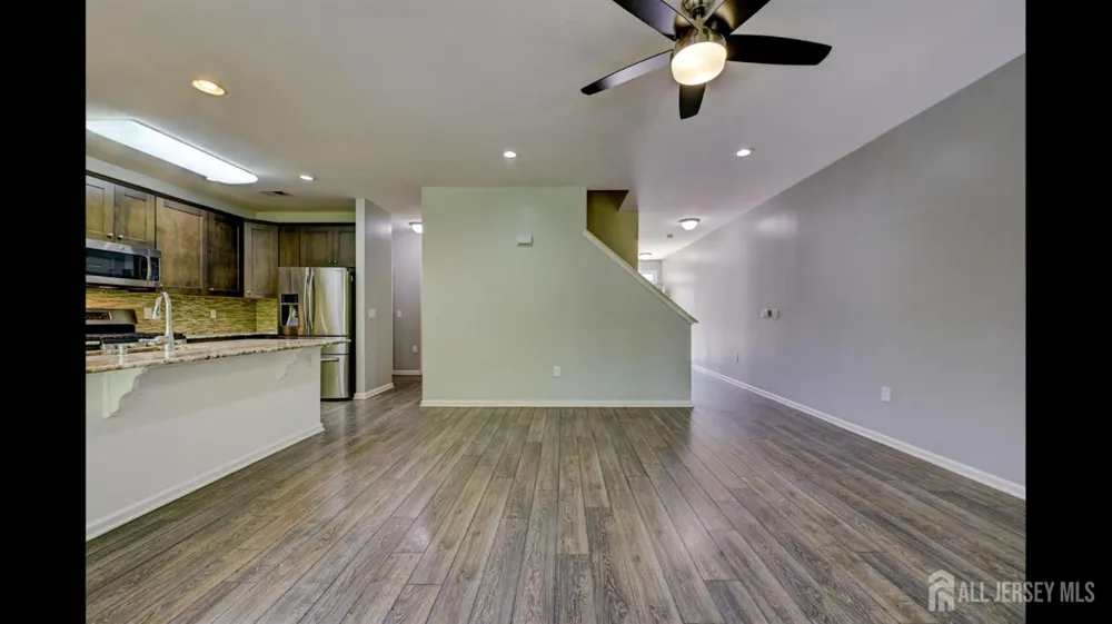 202 Downey Lane South Brunswick, NJ 08852