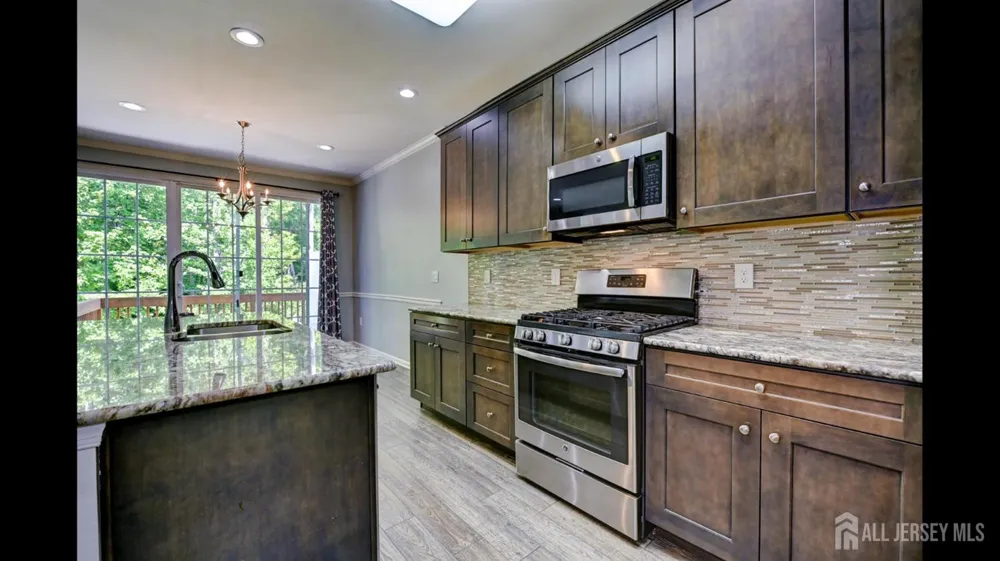 202 Downey Lane South Brunswick, NJ 08852