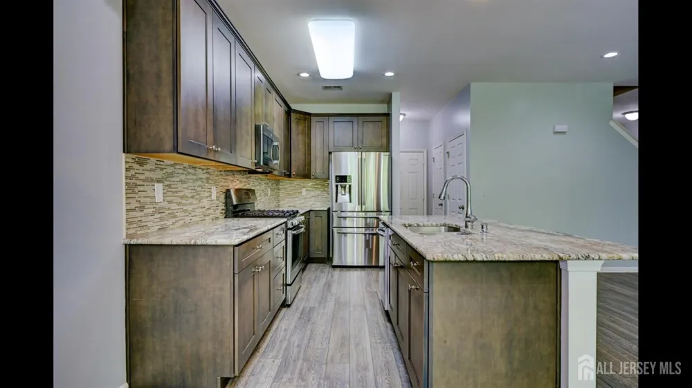 202 Downey Lane South Brunswick, NJ 08852