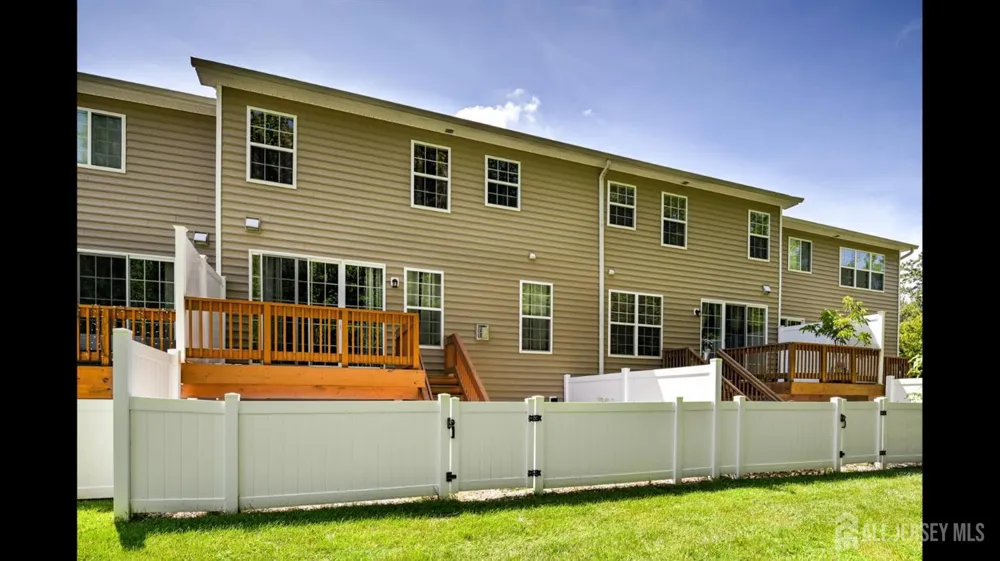 202 Downey Lane South Brunswick, NJ 08852
