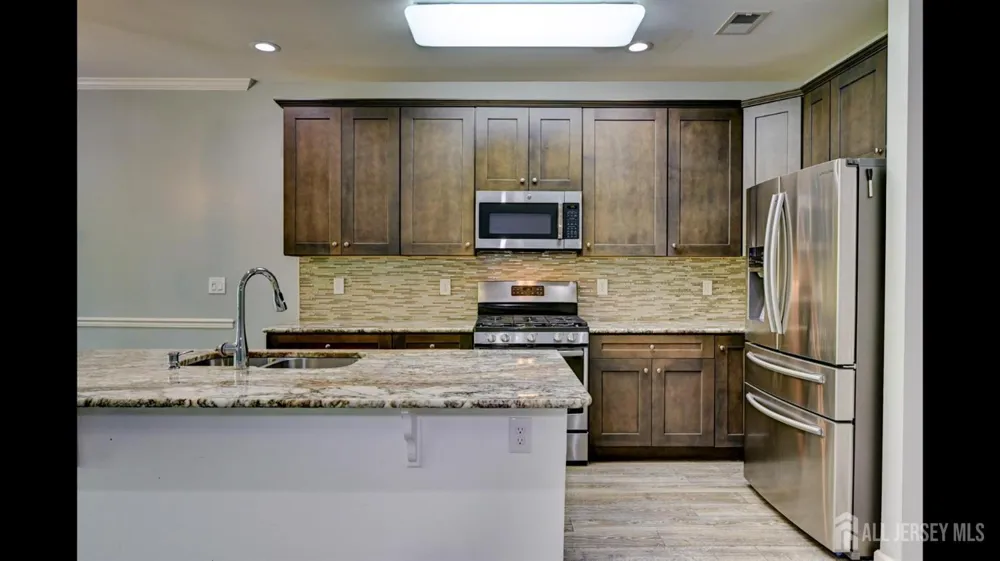 202 Downey Lane South Brunswick, NJ 08852