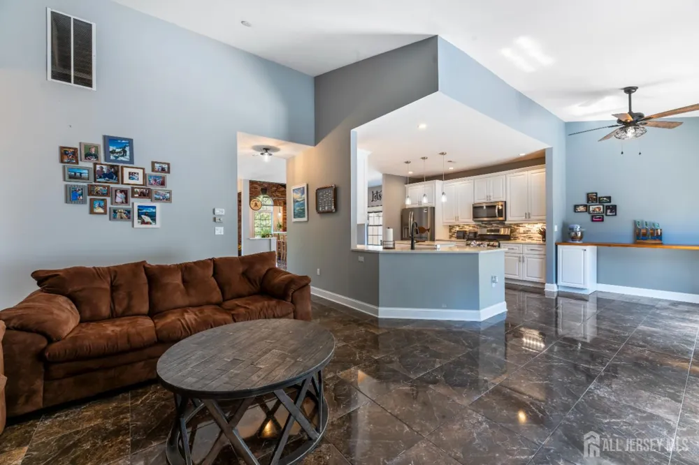 27 Pacific Avenue Bayville, NJ 08721
