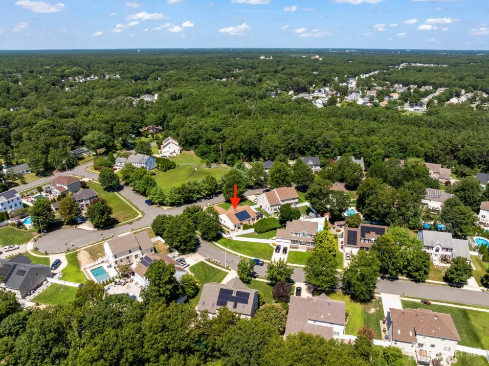 27 Pacific Avenue Bayville, NJ 08721