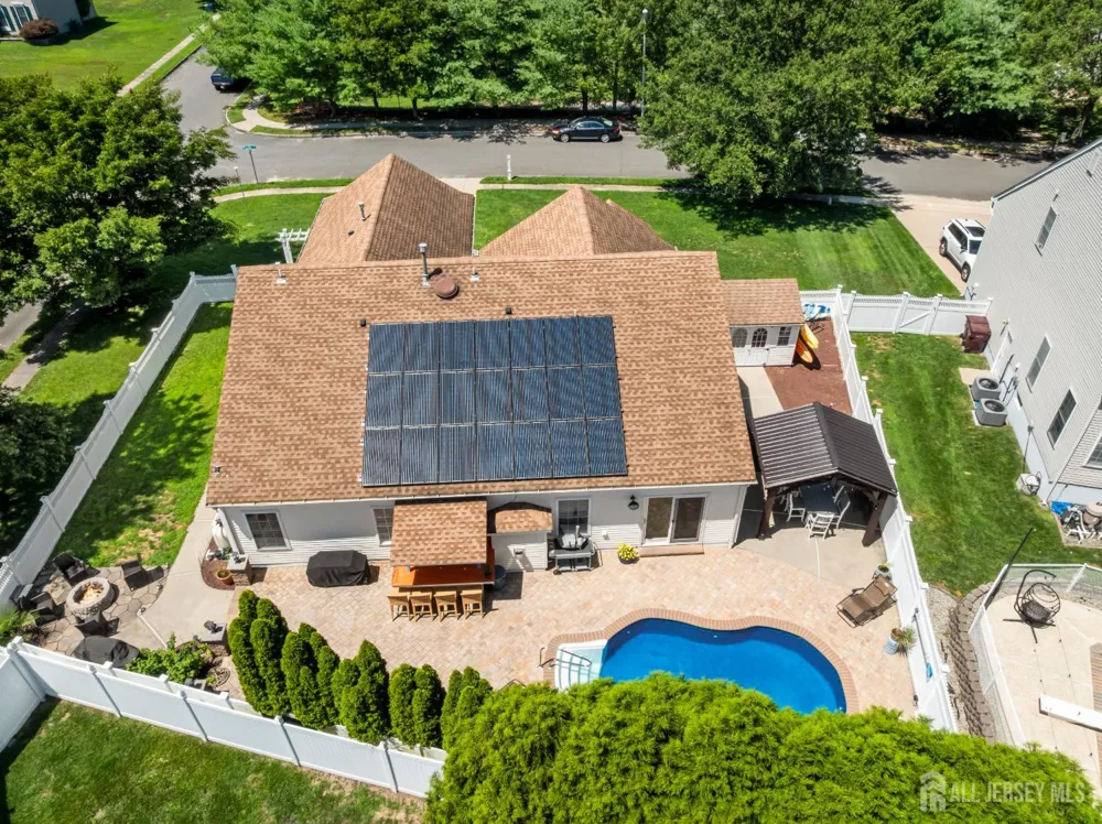 27 Pacific Avenue Bayville, NJ 08721
