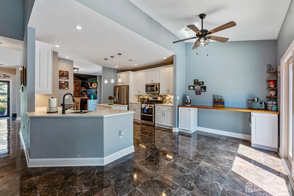 27 Pacific Avenue Bayville, NJ 08721