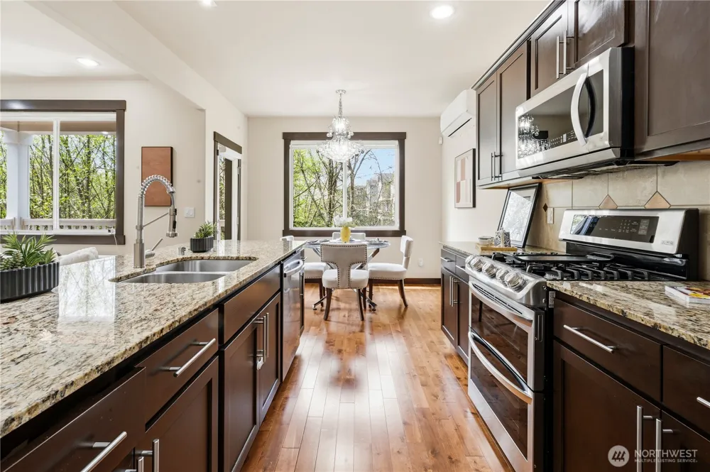 14504 17th Avenue W Lynnwood, WA 98087