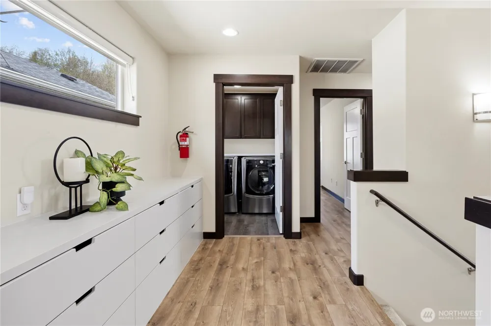 14504 17th Avenue W Lynnwood, WA 98087