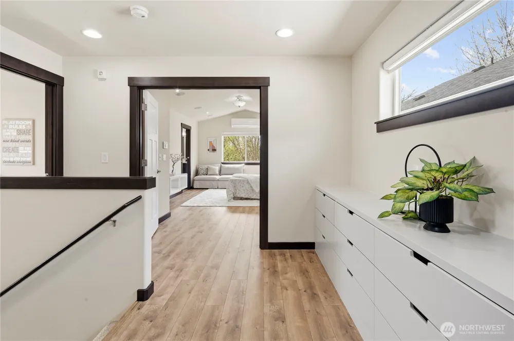 14504 17th Avenue W Lynnwood, WA 98087