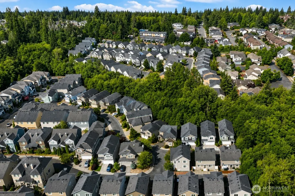 14504 17th Avenue W Lynnwood, WA 98087