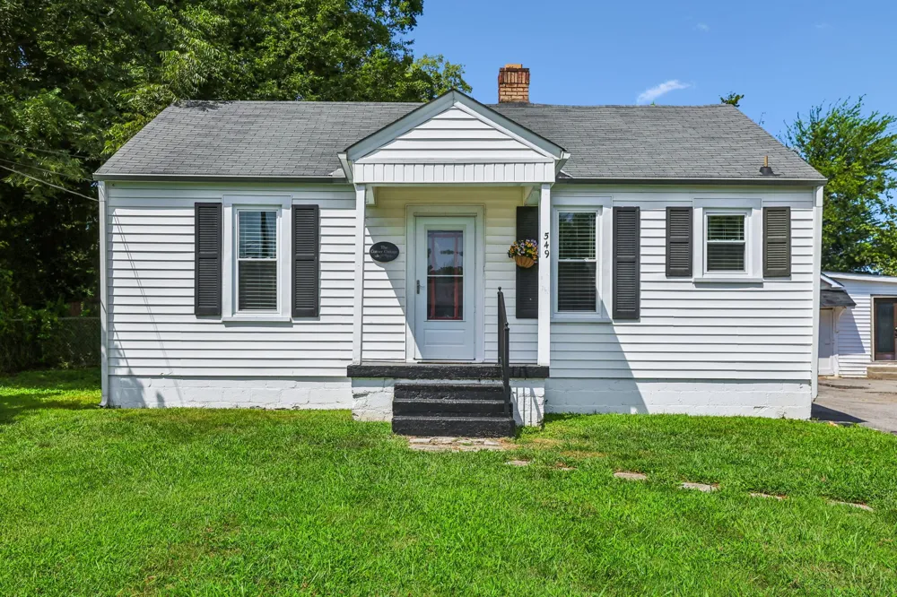 549 Crossway Ave Murfreesboro, TN 37130