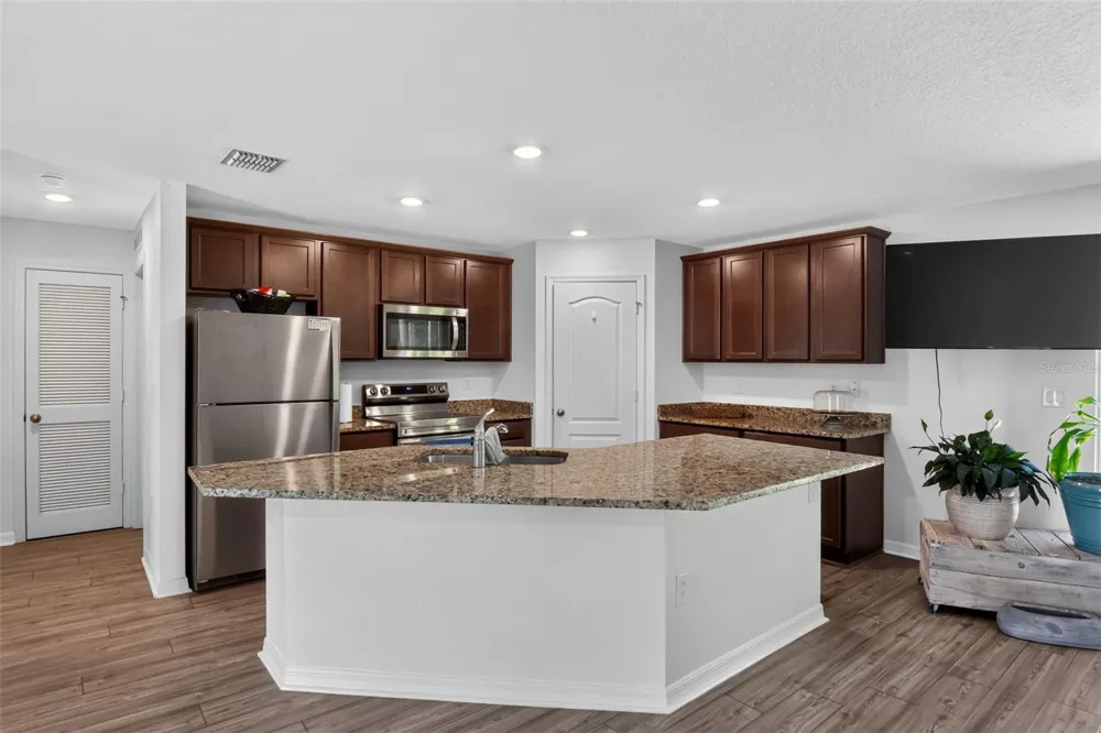 39 SEDERHOLM PATH Palm Coast, FL 32164
