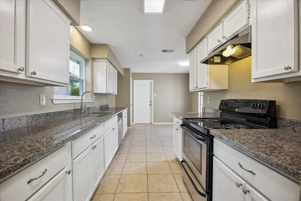 16819 Quail Crest Court Missouri City, TX 77489
