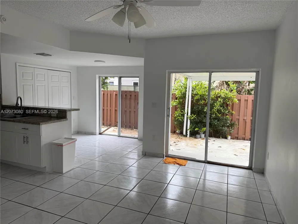 15870 SW 85th Ln #0 Miami, FL 33193