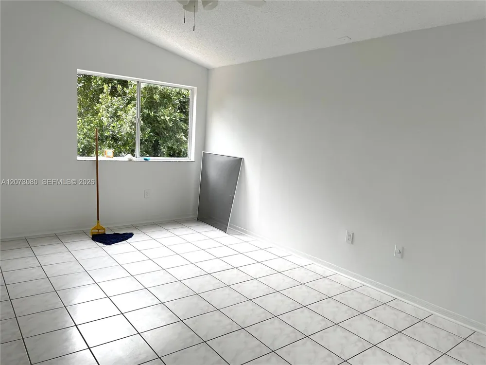 15870 SW 85th Ln #0 Miami, FL 33193