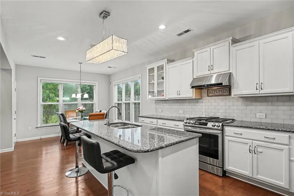 6017 Stone Valley Way Greensboro, NC 27455