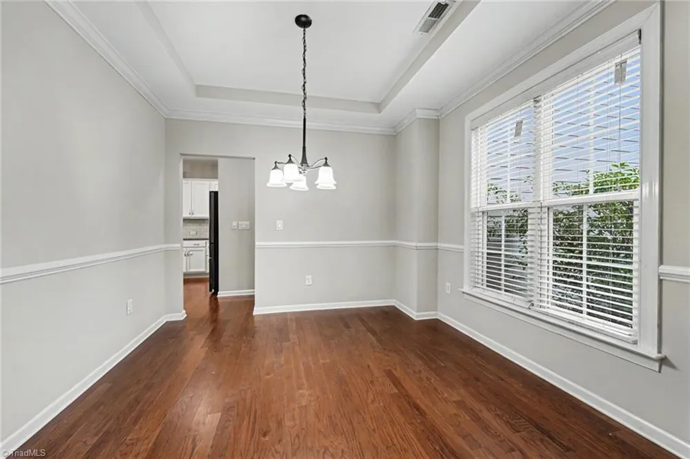 6017 Stone Valley Way Greensboro, NC 27455