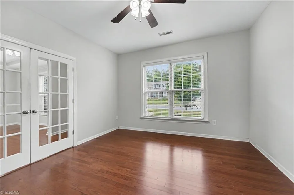 6017 Stone Valley Way Greensboro, NC 27455