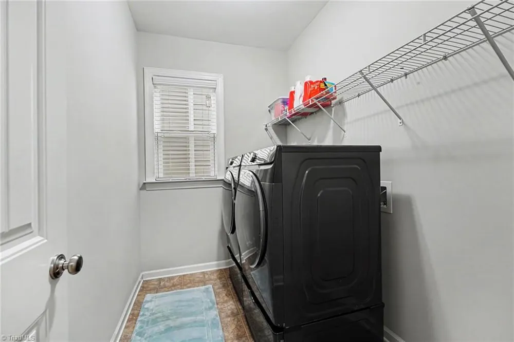 6017 Stone Valley Way Greensboro, NC 27455