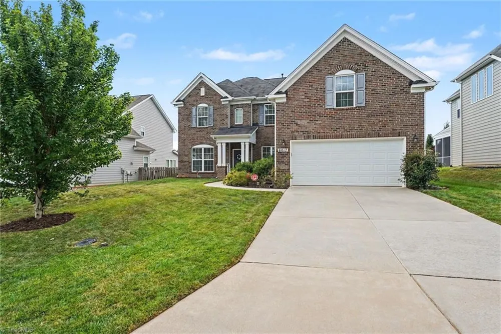 6017 Stone Valley Way Greensboro, NC 27455