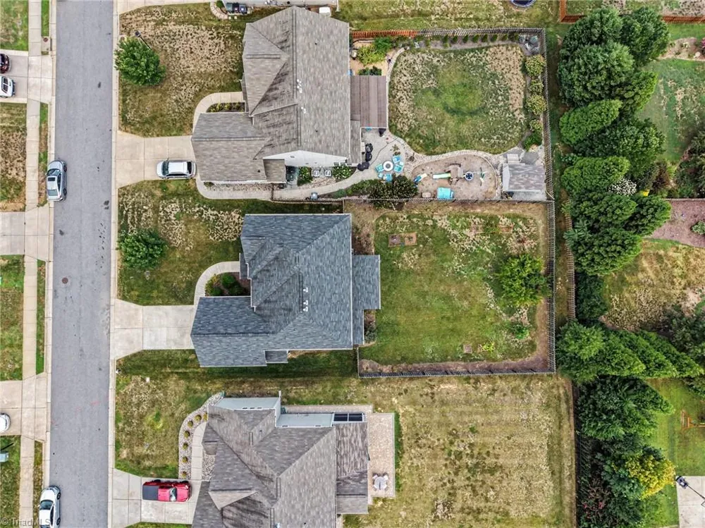 6017 Stone Valley Way Greensboro, NC 27455