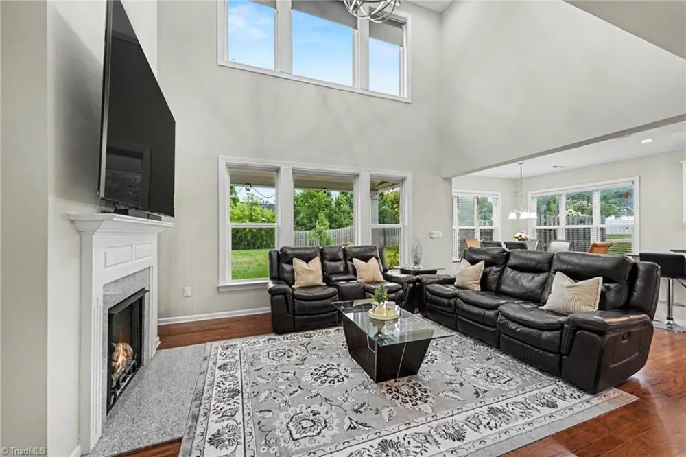 6017 Stone Valley Way Greensboro, NC 27455