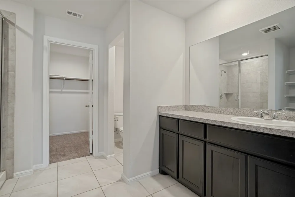 10368 Fort Teran Trail Crowley, TX 76036