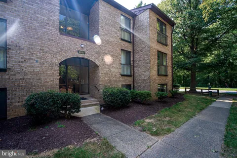 2037 ROYAL FERN COURT #47/22C
